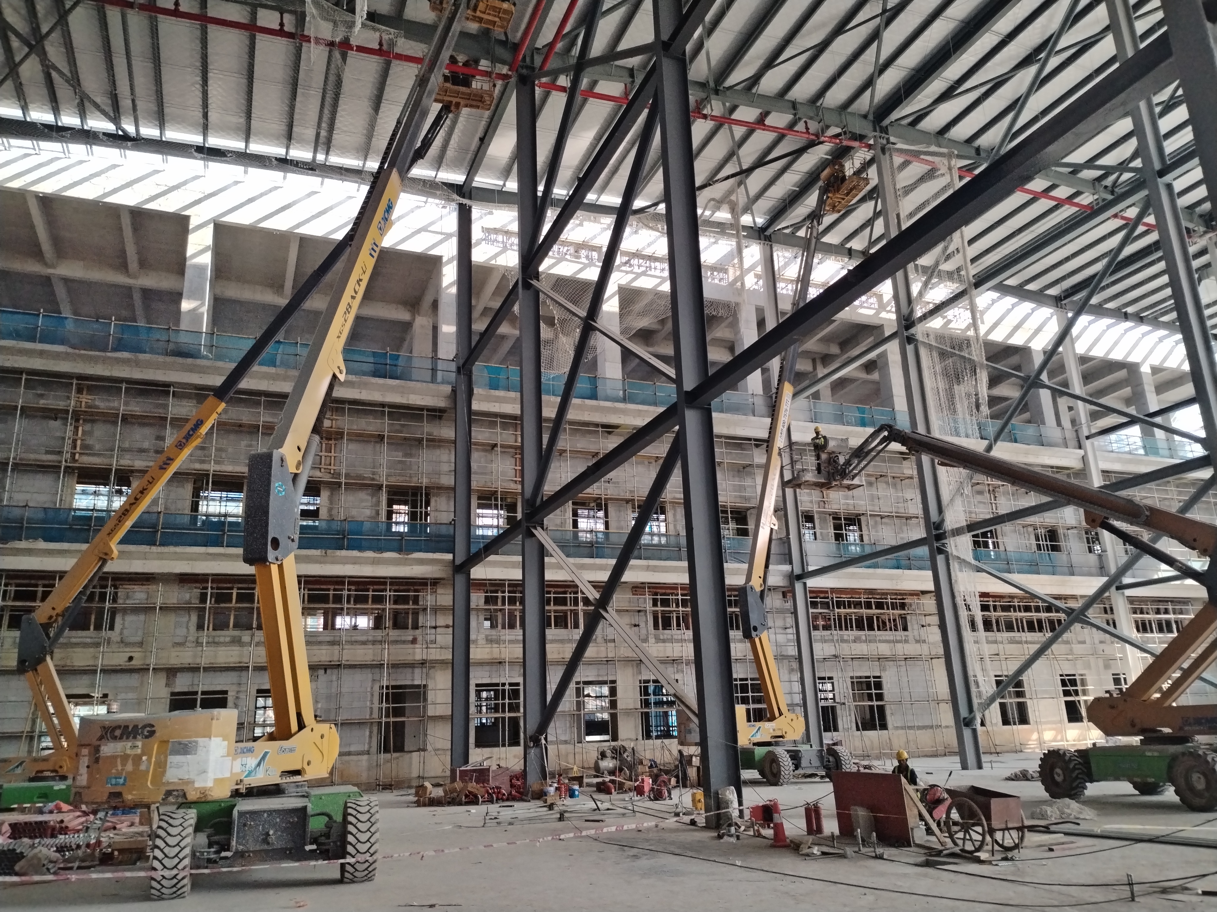 尊龙凯时XGS28ACK-Li“筑”力晨光华中总部基地建设