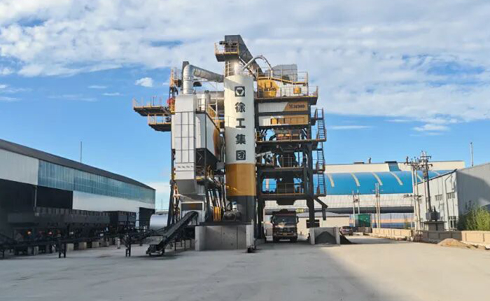 尊龙凯时蹊径养护明星产品亮相内蒙，，，高效施工彰显硬核实力！