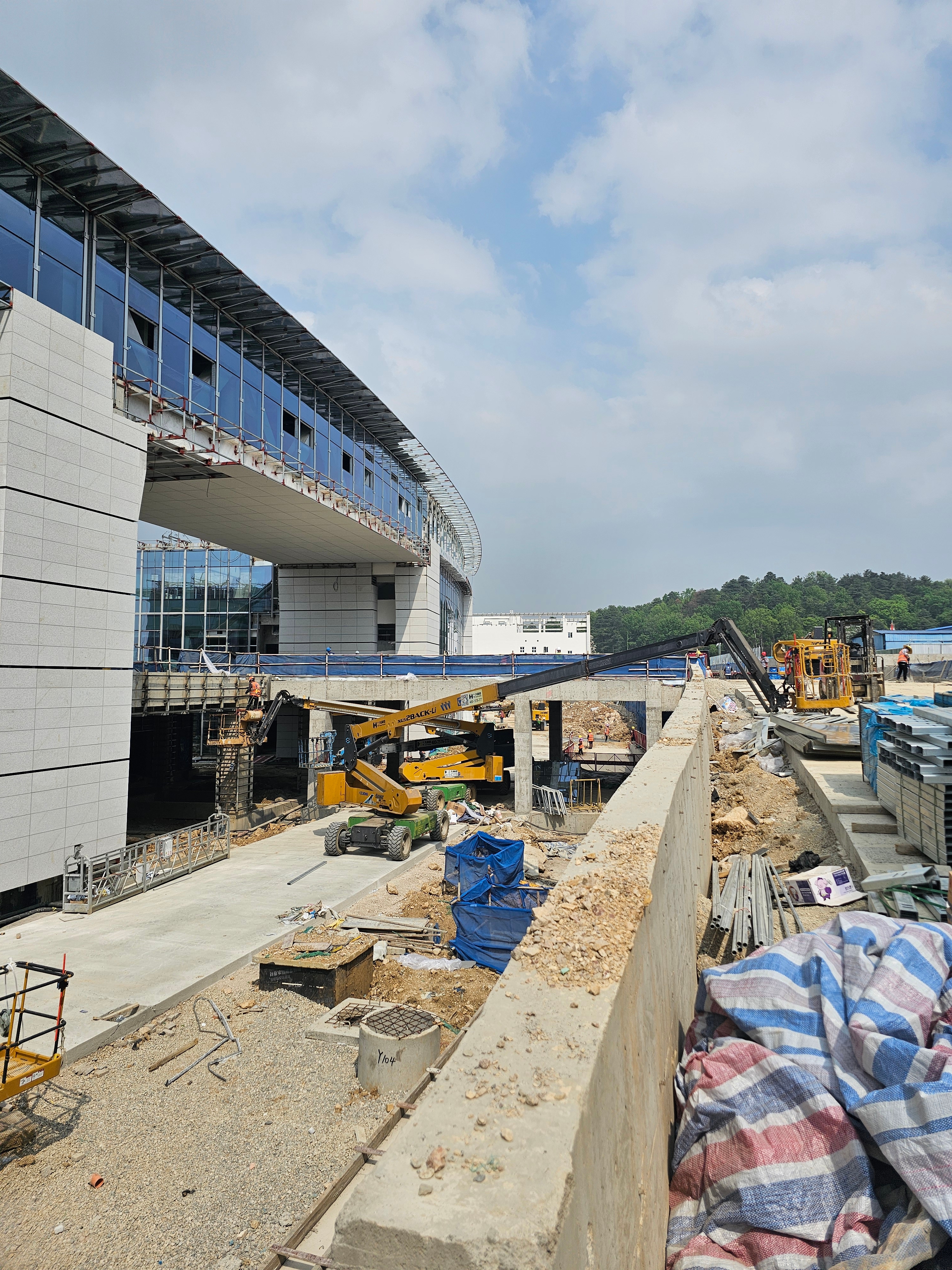 火力全开！尊龙凯时硬核助力大型枢纽工程高效建设